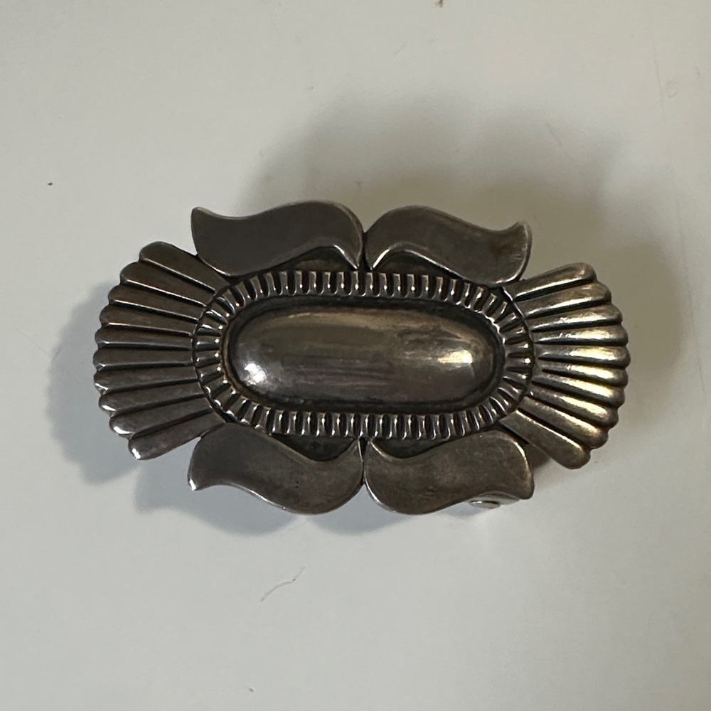 Early Hallmark Cippy Crazyhorse Women’s Belt Buckle